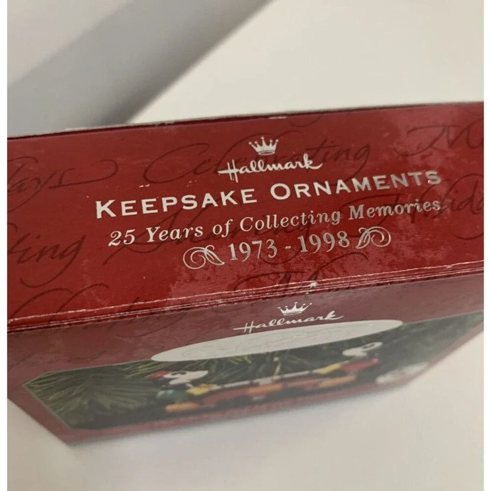 Hallmark keepsake 1998